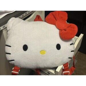 Hello Kitty Head Shaped Plush Backpack 10"x13"